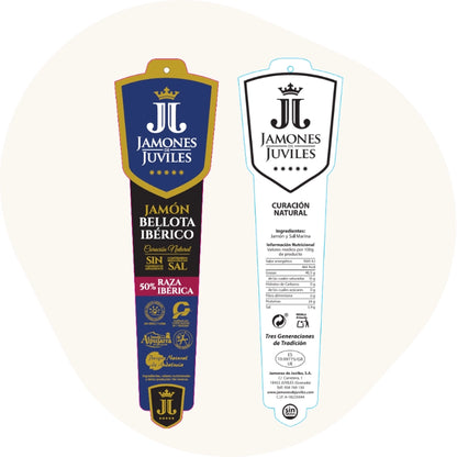 Originales Etikett des Ibérico Cebo Jamón von Jamones de Juviles mit Angaben zu 50 % iberischer Rasse, natürlicher Reifung, Zutaten und Nährwerten