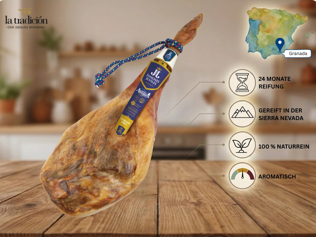 Ganzer Jamón Serrano aus Granada mit 24 Monaten Reifung, luftgetrocknet in der Sierra Nevada, naturrein und aromatisch.