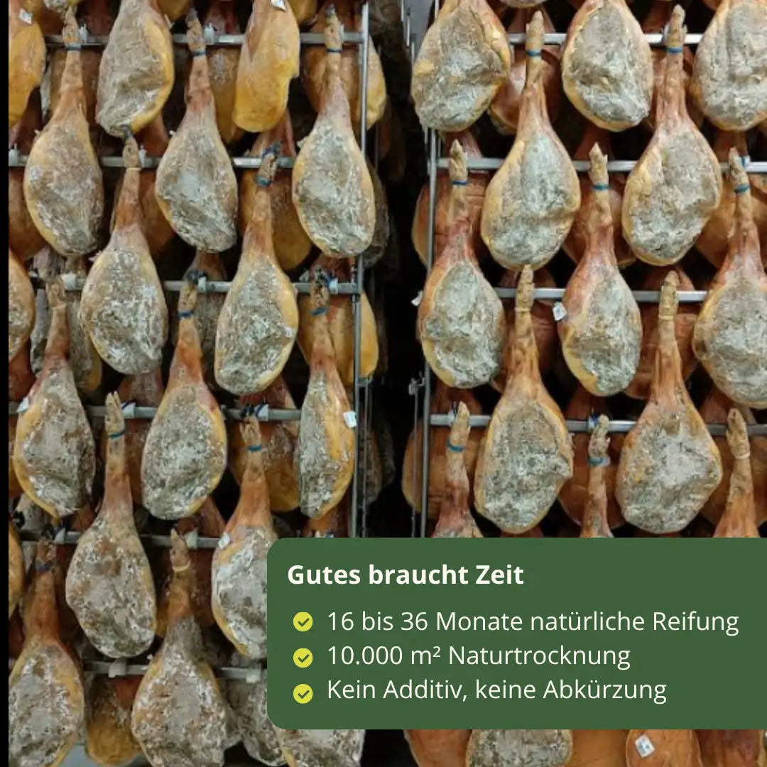 Langsame Reifung zwischen 16 und 36 Monaten bei Jamones de Juviles. Natuerliche Prozesse ohne Beschleunigung fuer maximalen Geschmack.