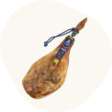 Jamón de la Alpujarra Corona Oro ganze Schinkenkeule luftgetrocknet mit blau-gelbem Etikett und Kordel am Knochen