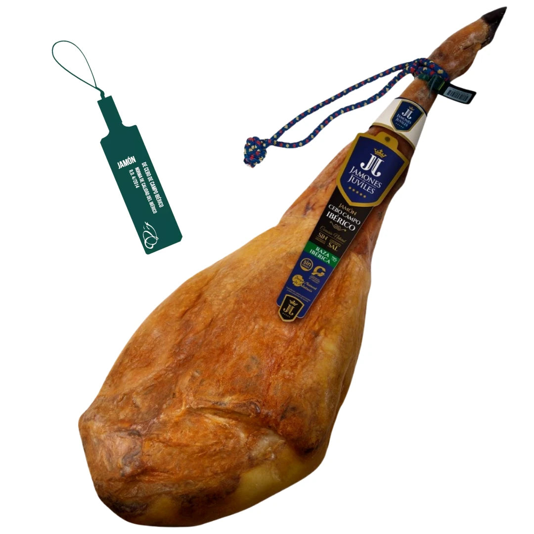 Ganzer Jamon Iberico de Cebo de Campo von Jamones Juviles mit traditioneller Reifung aus Spanien