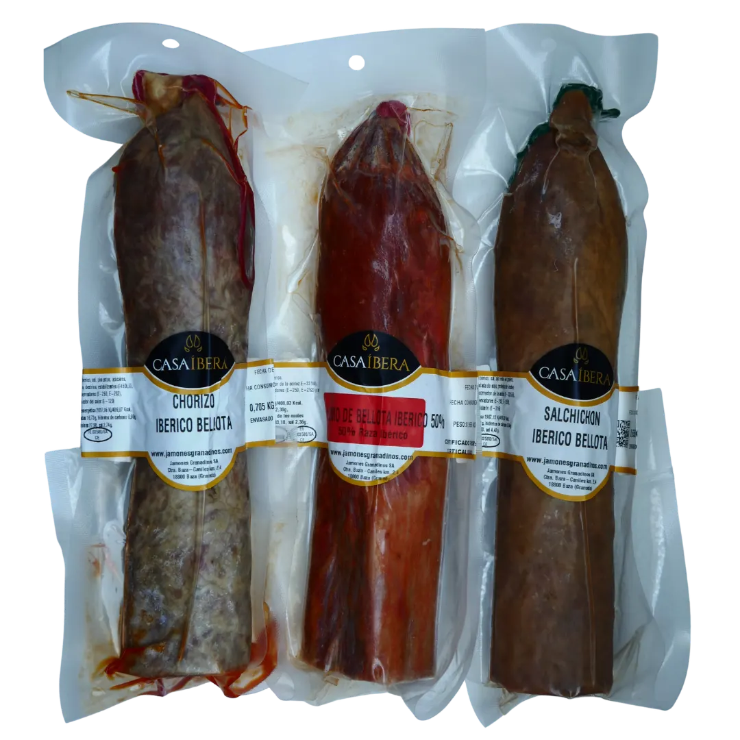 Iberico Aufschnitt Set von Casa Ibera mit Chorizo Salchichon und Lomo de Bellota