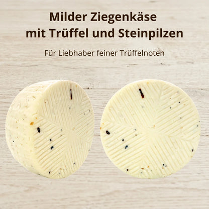 Milder Ziegenkäse mit Trüffel und Steinpilzen: zwei runde Laibe mit sichtbaren Trüffelstückchen und gerilltem Muster auf der Oberfläche, hergestellt von Quesos Corcuera in Toledo – La Tradición